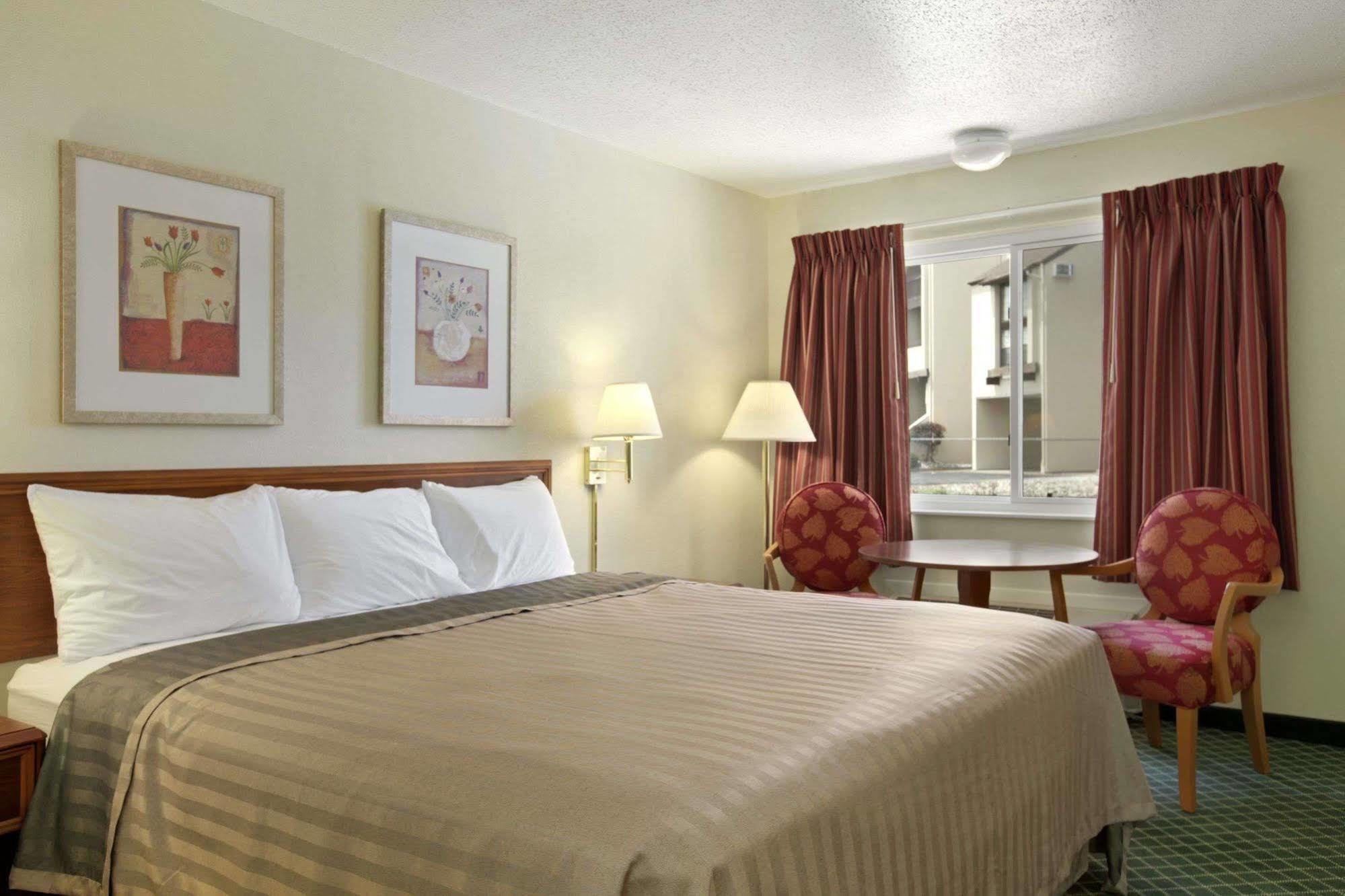 Fairfield By Marriott Port Clinton Waterfront Hotel Eksteriør billede